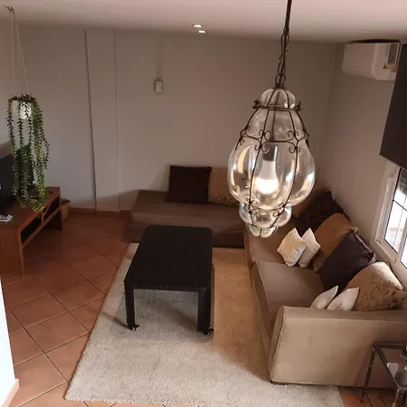 Casa Mm 푸엔히롤라
